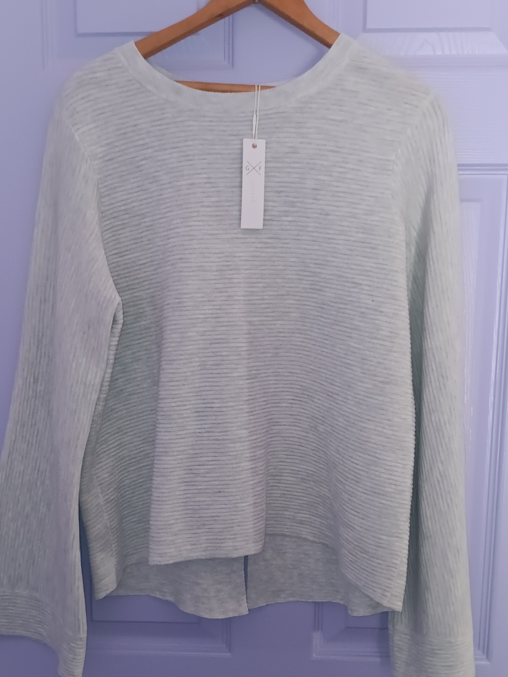 Gentle Fawn | Light Gray Ribbed Long-Sleeve Split Back Tie Top Small Nwt!
